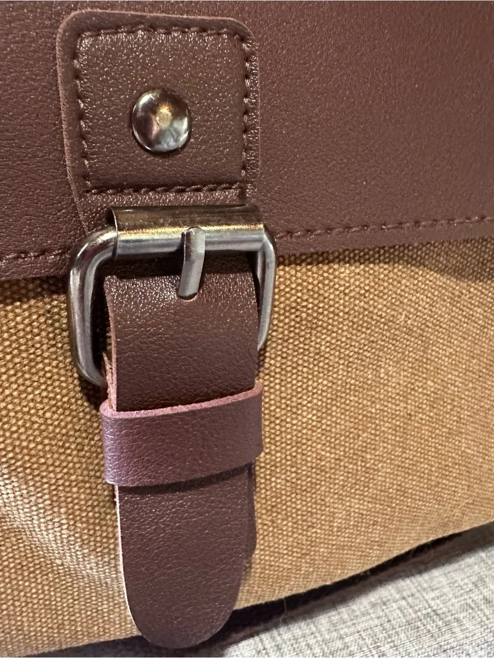 Greg Norman Collection durable canvas